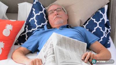 Leah L Amour - hotmovs.com