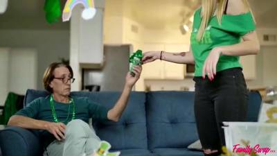 Swap Family On St. Patricks Day - hotmovs.com