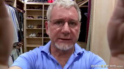 Riley Reid - Riley - Riley Reid - Husband Cuckold - hotmovs.com