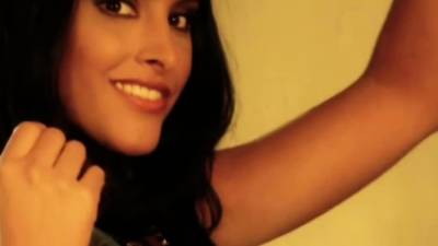 Dancing And Dreaming Of India - drtvid.com - India