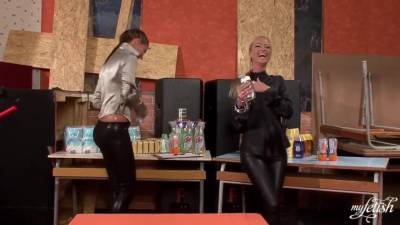 Horny Lesbians Crazy Cunt Licking - upornia.com