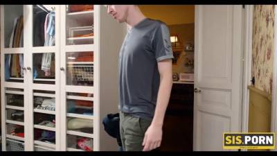 Sis.porn. gullible lady does it with brutha and cant get why cock is so meaty this time - sexu.com