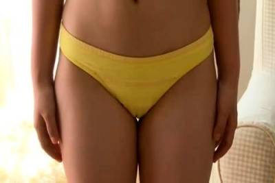 Japanese Cute Bikini Idolstar - drtvid.com - Japan