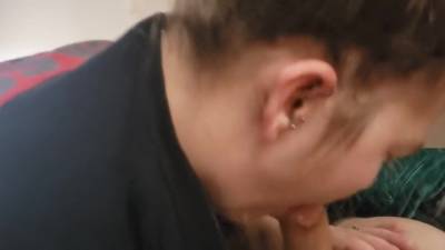 Roommates Girlfriend Sucks Me Off - hclips.com