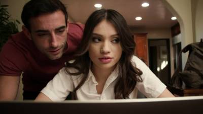 Liv's Daily Porn Habit Gets Better - drtvid.com