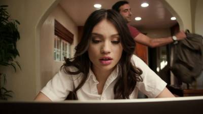 Liv's Daily Porn Habit Gets Better - drtvid.com