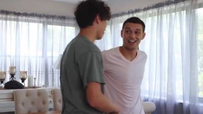 Mommy Beauty Showed Stepson Large Milking Did Before Sex Blowjob - hotmovs.com