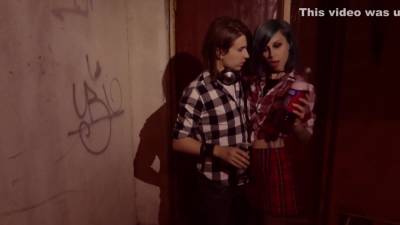 Give Me Back My 2007 Year \ Sex With Emo At The Entrance - upornia.com