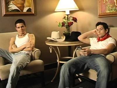 Dick Sucking - Winter Vance and Turk Melrose bareback after dick sucking - drtvid.com