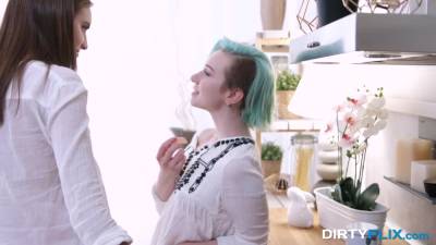 Alice Klay - Alice - Alice Klay, Mellisandra in From lesbian fun to a threeway - hotmovs.com