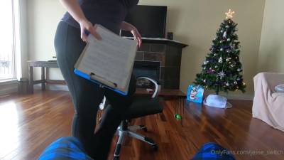 Thick Therapist Handjob - upornia.com