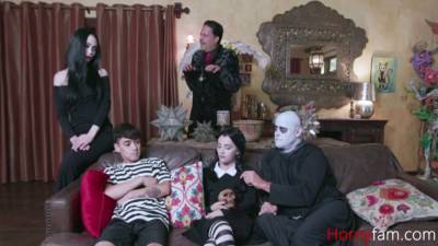 Kate Bloom - Audrey Noir - Adam - Adam's family gang bang- Audrey Noir & Kate Bloom - sexu.com