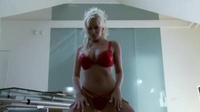 Sensual Cindy Dollar Strips And Fingers Her Pussy - hotmovs.com