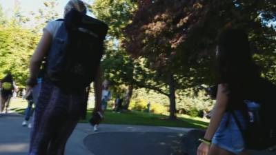 Blonde College Athlete in Tight Leggings - voyeurhit.com