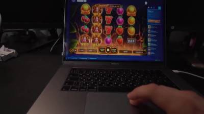 Litt1eange1 In The Girl Became Boring To Play And She Decided To Have Sex - hotmovs.com