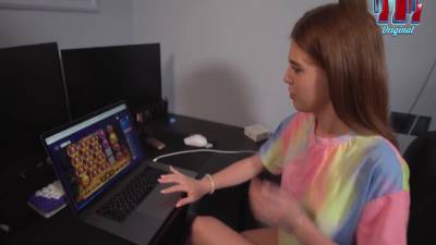 Litt1eange1 In The Girl Became Boring To Play And She Decided To Have Sex - hotmovs.com