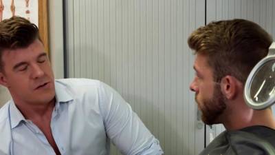 MASQULIN JJ Knight Barebacks Gabriel Phoenix In Hospital - drtvid.com