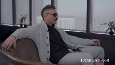 Toughlovex dr karl shows charles how to make her jizz - sexu.com