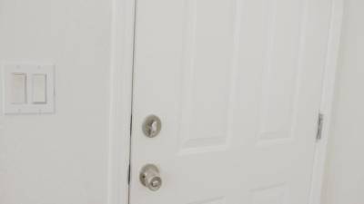 Tiny Teen Athena Faris Gets Creampied By Pervy Photographer - hotmovs.com