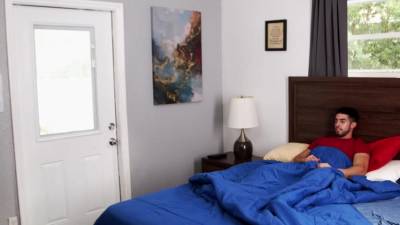 Stepmom Skimpiest Bikini - hotmovs.com