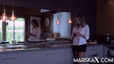 MARISKAX Carollina Cherry has her ass and pussy pounded - sexu.com