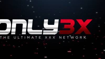 Stunning brunette Mina let her lover Lutro fuck her ass - drtvid.com