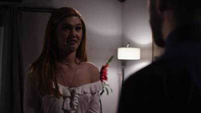 TS Daisy tries banging some dudes butthole - drtvid.com