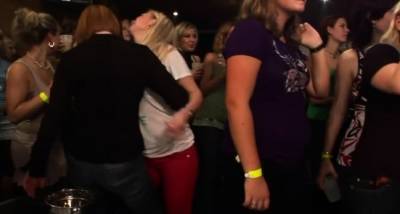 Yong amazing cuties drilled after dance - drtvid.com