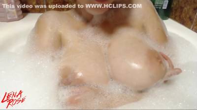 Lena Rose In Bath Relax - hclips.com