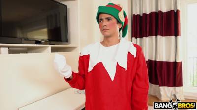 XXXmas Elf Fucks Busty MicheleÂ - BigTitsRoundAsses - hotmovs.com
