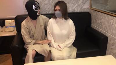 Fellatio Facialial From Japanese Dental Hygienist Aiko 激エロボt゙ィのgカップ歯科衛生士のフェラチオ→顔射 - hotmovs.com - Japan