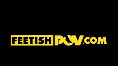 Stella Cox - Outdoor fetish fuck and foot job with Stella Cox - drtvid.com