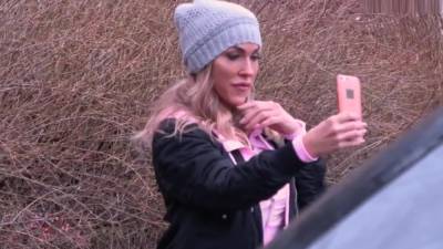 Fun In Car - hotmovs.com