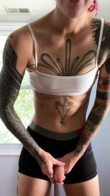 Ebony tranny Brii jerks her black boner in solo masturbation - drtvid.com