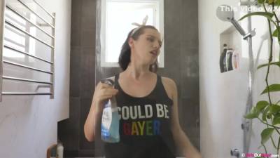 Willow Wiped - hotmovs.com