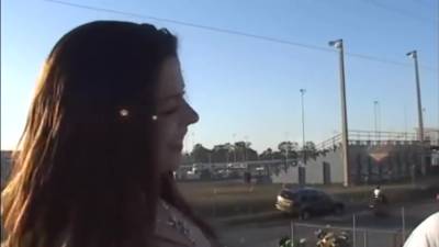 Motorradbraut Zum Bumsen Abgeschleppt - hclips.com