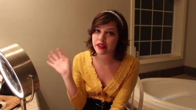 Bratty Schoolgirl - hclips.com