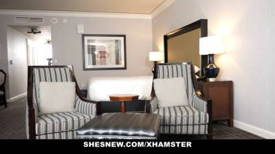 Blonde teenager braylin bailey wants to join the industry - sexu.com - Usa