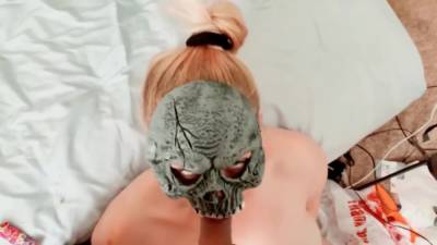 Supreme Skully From My Cumslut - hotmovs.com