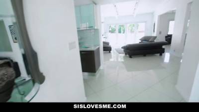 Dear Diary, I Want To Fuck My Stepbro - sexu.com