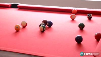 Body English - txxx.com - Britain