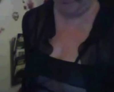 Vieille montre ses seins - drtvid.com