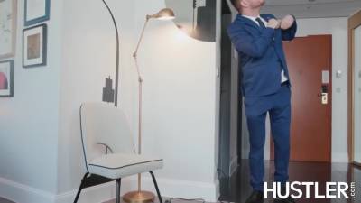 Berlin Den Of Thieves Valentina Ricci - hotmovs.com