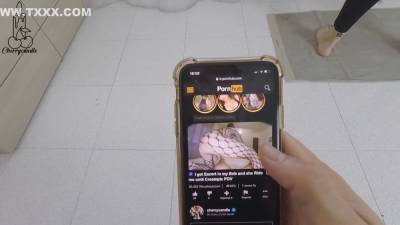 She Get Horny During Home Workout Pov - hotmovs.com