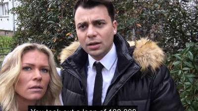 DEBT4k. Horny debt collector gives hottie money in exchange - drtvid.com - Russia