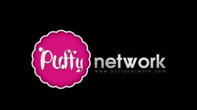 Chrissy Fox Soaks Herself With Her Own Pee - drtvid.com