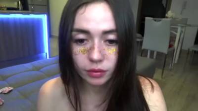 Who Is This Pale Girl? - hclips.com