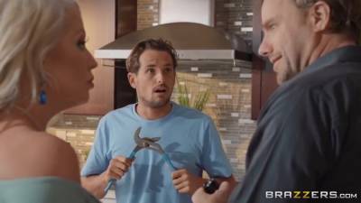 Alura Tnt Jenson - Draining The Plumber’s Cock - upornia.com