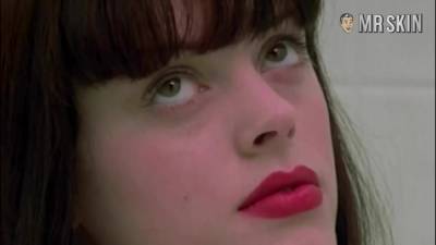 Skin - Best of: Rose McGowan - Mr.Skin - hotmovs.com
