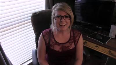 Dumb Hooters Office Slut Pt1 - TacAmateurs - hclips.com